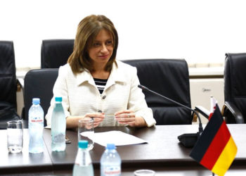 43 200 დოზა AstraZeneca-ს ვაქცინით ამდენივე პირი აიცრება – როდის აიცრებიან მოქალაქეები მეორე დოზით?