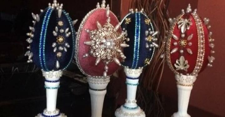 დეკორაციები, რომლებიც აღდგომის დღესასწაულს უკავშირდება – ფოტოკოლაჟი