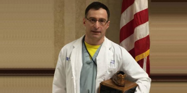 ზურაბ გურული მისისიპის უნივერსიტეტის მედიცინის სკოლის სრული პროფესორი გახდა