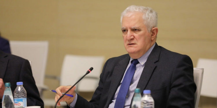 ახლა გადავდივართ პიკს და დაღმავალ ფერდზე გავდივართ – გამყრელიძე