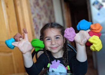 ეკოლოგიურად სუფთა პლასტელინი პატარებისთვის – „ფერწო“