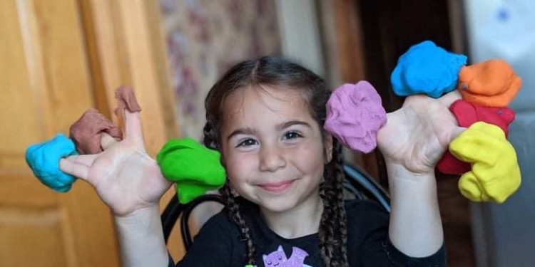 ეკოლოგიურად სუფთა პლასტელინი პატარებისთვის – „ფერწო“