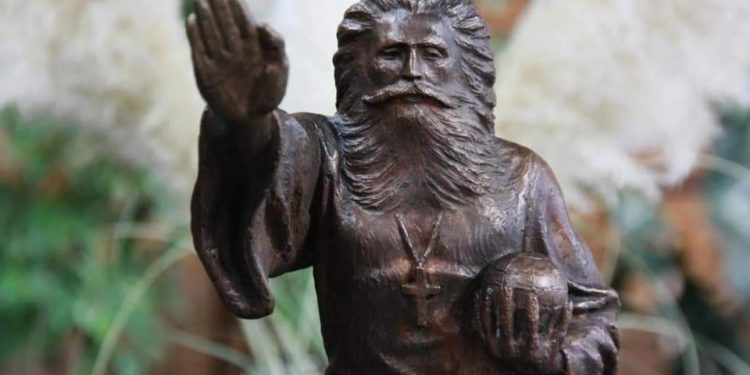 ილია II-ის საჩუქარი ეკლესიათა მსოფლიო საბჭოს  ხელმძღვანელს