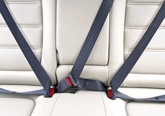 ავტომობილის უკანა სავარძელზე ღვედის გამოყენება შესაძლოა, სავალდებულო გახდეს – პარლამენტში კანონპროექტი დაინიცირდა