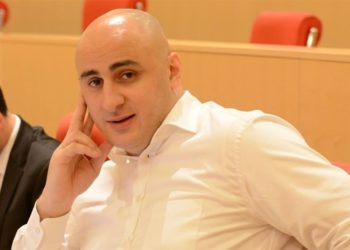 ნიკა მელია პარლამენტს ტოვებს