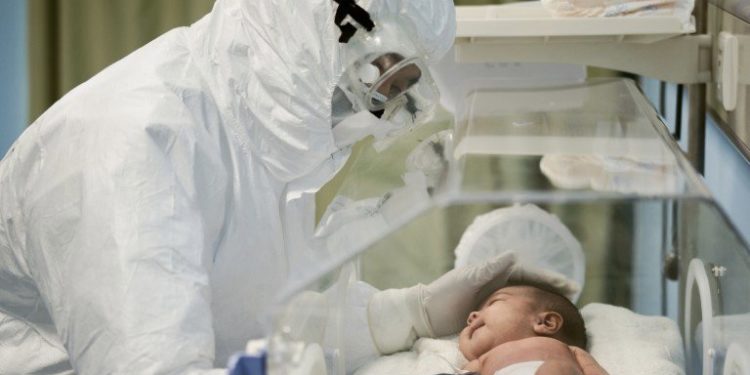 კოვიდინფიცირებული ჩვილი გარდაიცვალა