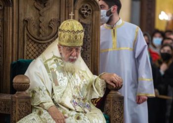 “ეჭვი არ შეგეპაროთ, რომ ლექსო ცოცხალია” – პატრიარქი ლაშქარავას დედას სამძიმარს უცხადებს