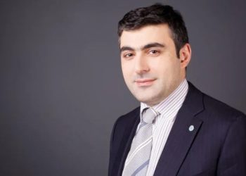 „ადამიანებს სახლში უნდა მივუტანოთ ვაქცინა“ – ნიკოლოზ გამყრელიძე