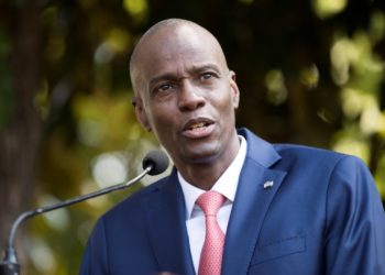 უცნობმა შეიარაღებულმა პირებმა ჰაიტის პრეზიდენტი ცივი იარაღით სასიკვდილოდ დაჭრეს