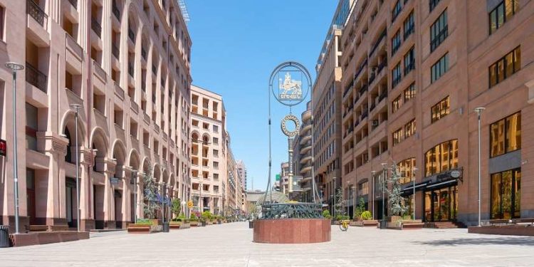 სომხეთში კარანტინი კიდევ 6 თვით გახანგრძლივდა