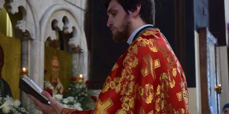 „ ეს, უკვე უტიფრობაა! სანამ რაიმეს კიდევ კუდს მოაბამთ, იქამდე აგიხსნით სინამდვილეს“-მღვდელი თეიმურაზ ქორიძე TV პირველის სიუჟეტზე