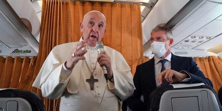 რომის პაპი: ქორწინება შესაძლებელია მხოლოდ ქალსა და მამაკაცს შორის – გთხოვთ, ნუ აიძულებთ ეკლესიას თავისი სიმართლე უარყოს