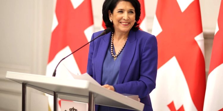 EU-ს 75 მლნ-იან დახმარებაზე უარის თქმის ლოგიკა გაუგებარია – პრეზიდენტი