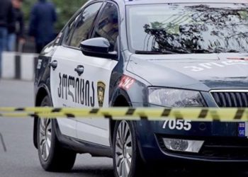 ყვარელში, საქართველოს ბანკში შეიარაღებული პირია შეჭრილი – მას, სავარაუდოდ, მძევლები ჰყავს