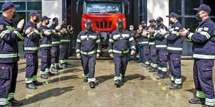 38 წელი მეხანძრედ – ტყუპი ძმა მაიორის წოდებით და ტაშით გააცილეს სამსახურიდან