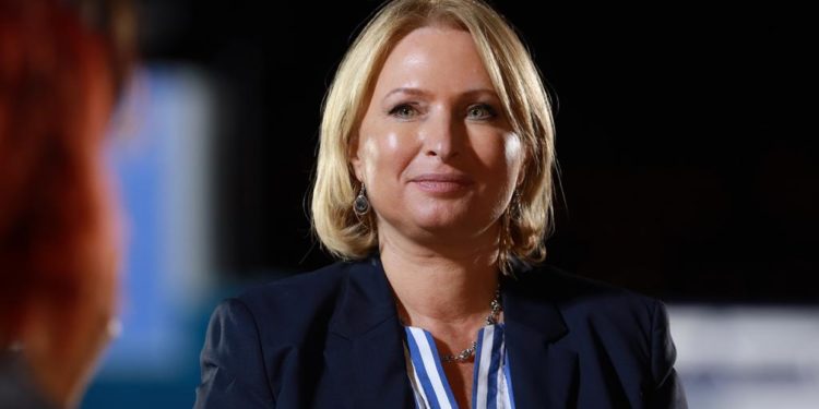 თურნავა: ჩვენი ეროვნული ვალუტა არ მერყეობს, მისი კურსი საკმაოდ მყარია