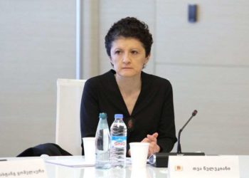 სად არის საპროტესტო აქციები და რევოლუცია? რატომ არის დღეს ღარიბაშვილი პრემიერ-მინისტრი?