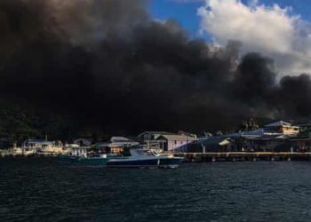 ჰონდურასის საკურორტო კუნძული ხანძარმა გაანადგურა – ევაკუირებულია ასობით ადამიანი