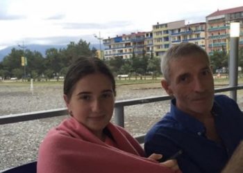 მე შევასრულე პირობა, ჩამოვედი ოქტომბერში, მაგრამ შენ არ დამხვდი – ბათუმში ტრაგედიის დროს გარდაცვლილის შვილი