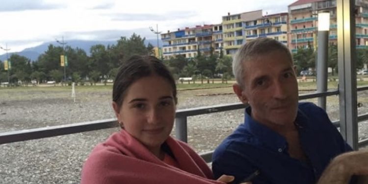 მე შევასრულე პირობა, ჩამოვედი ოქტომბერში, მაგრამ შენ არ დამხვდი – ბათუმში ტრაგედიის დროს გარდაცვლილის შვილი