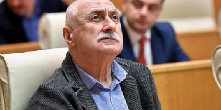 რიტორიკული კითხვა მაქვს – 5 000 ინფიცირებული გვყავს და აცრა რატომ შეგვიმცირდა? – ლადო კახაძე