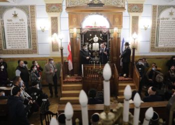 „ხანუქა რწმენის, განახლებისა და სინათლის სიბნელეზე გამარჯვების დღესასწაულია“ – ირაკლი ღარიბაშვილმა ებრაელებს ხანუქა მიულოცა