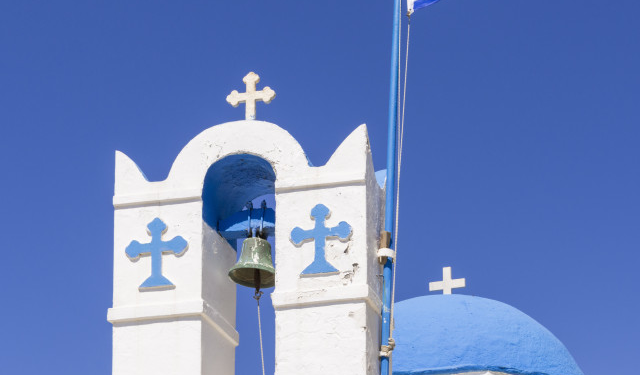 ბერძენმა პოლიტიკოსებმა მოითხოვეს ტაძრებში არ დაუშვან მოქალაქეები კორონავირუსზე გაკეთებული ტესტის გარეშე