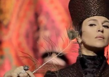 თეა დარჩია: „მეუფე დიმიტრი შიოლაშვილმა მითხრა, აირჩიე, გინდა, იყო მკვლელი დედა, თუ განსხვავებულ ადამიანს გაზრდიო. 9 თვე ვიცხოვრე იმ აზრით, მერე რა-მეთქი. ეს ადამიანი უკვე ჯილდოა…“