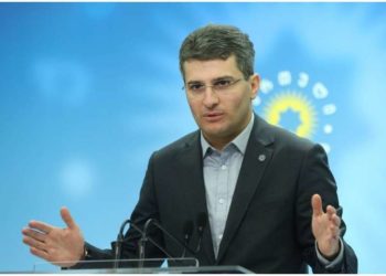 მამუკა მდინარაძე: ლავროვს არავინ ეკითხება ქართული სახელმწიფო რა კურსს აიღებს