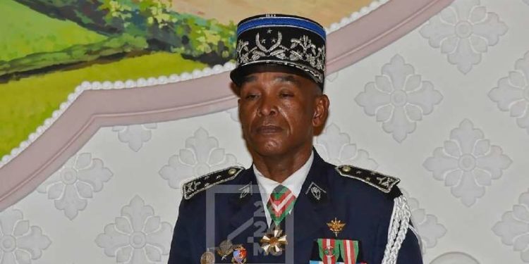 ავიაკატასტროფის შემდეგ მადაგასკარელმა პოლიციის მინისტრმა ნაპირამდე 12 საათი იცურა