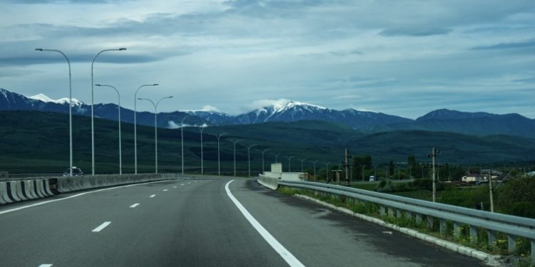 თბილისი-საგარეჯოს 463 მილიონიან მაგისტრალზე ჩინურ და თურქულ კომპანიებთან ხელშეკრულებები გაფორმდა