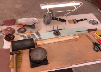 დააკავეს მამაკაცი, რომელმაც 563 ცალი 1-ლარიანი მონეტა დაამზადა