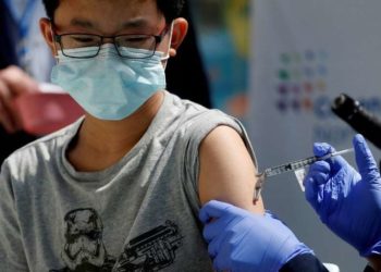 აშშ-ის დაავადებათა კონტროლისა და პრევენციის ცენტრმა 12-15 წლის მოზარდებში Pfizer/BioNTech-ის ვაქცინის მესამე დოზის გამოყენება დაუშვა