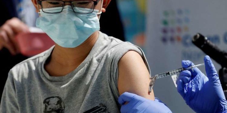 აშშ-ის დაავადებათა კონტროლისა და პრევენციის ცენტრმა 12-15 წლის მოზარდებში Pfizer/BioNTech-ის ვაქცინის მესამე დოზის გამოყენება დაუშვა