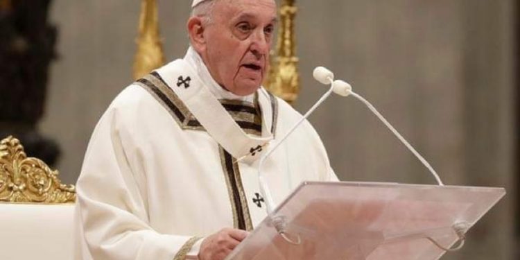 „მხარი დაუჭირეთ შვილებს, თუ ისინი განსხვავებული სექსუალური ორიენტაციის არიან“- პაპი ფრანცისკე