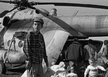 „თქვენ არ იქნებით მარტო“ – როგორ გამოჰყავდათ უკრაინელებს დევნილები აფხაზეთის ომის ბოლო დღეებში