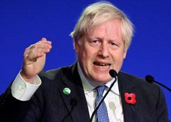 ბორის ჯონსონი დაჟინებით მოითხოვს რუსეთის SWIFT-იდან გათიშვას