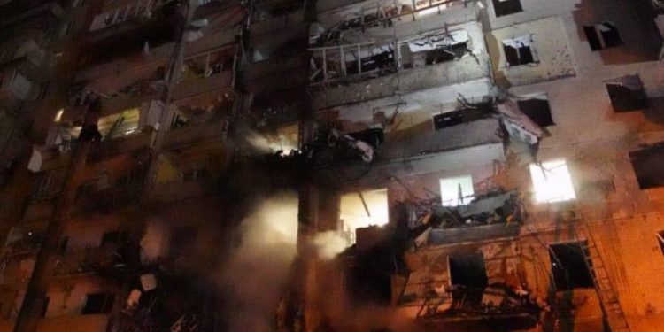 “5 აფეთქება მოხდა 3-5 წუთის ინტერვალით” – კლიჩკოს ინფორმაციით, კიევზე ინტენსიური შეტევა დაიწყო