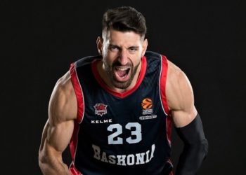 არსებული ინფორმაციით, თორნიკე შენგელიამ CSKA-ში თამაშზე უარი თქვა და რუსეთი დატოვა