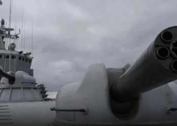 რუსულმა გემმა თავისივე თვითმფრინავი ჩამოაგდო