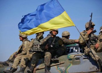 ვოლოდიმირ ზელენსკი უცხოელებს, რომელთაც მისი ქვეყნის დახმარება სურთ, ბრძოლაში ჩართვას სთხოვს 