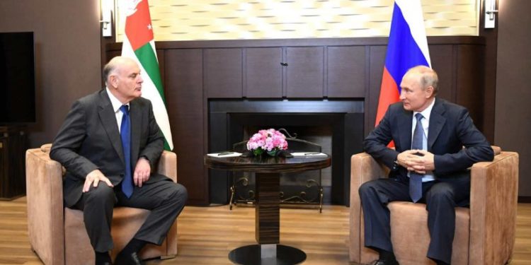 ოკუპირებული აფხაზეთი რუსეთს სამხედრო დახმარებას გაუწევს 