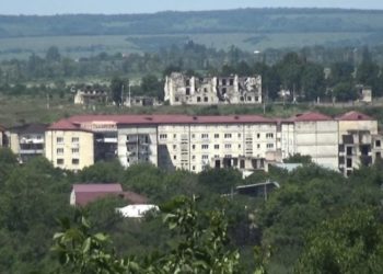 პანიკა ოკუპირებულ ცხინვალში – რუსეთის საოკუპაციო ძალების შემდეგ, რეგიონს ოფიცრების ოჯახები ტოვებენ 