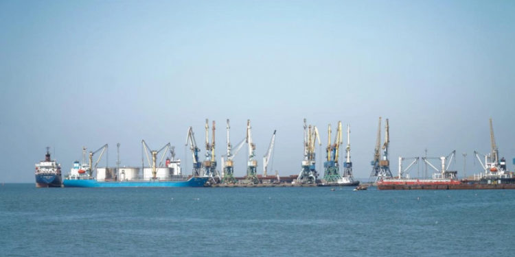 რუსებმა ბერდიანსკის პორტიდან მარცვლეულით სავსე 5 გემი „გაიტაცეს“￼