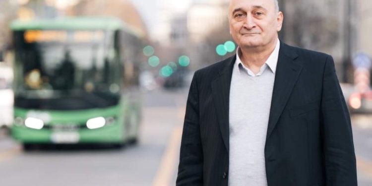 „დედაქალაქში საზოგადოებრივი ტრანსპორტი წარმოადგენს „ცოცხალ ორგანიზმს“ – საავტომობილო ინჟინერი, რომელიც 37 წელია ამ სფეროში საქმიანობს