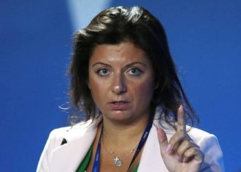 მათ ანბანში А ნიშნავს „ეფლის“, ხოლო B – „ბისექსუალს“ – მარგარიტა სიმონიანი ამერიკულ სკოლებზე 