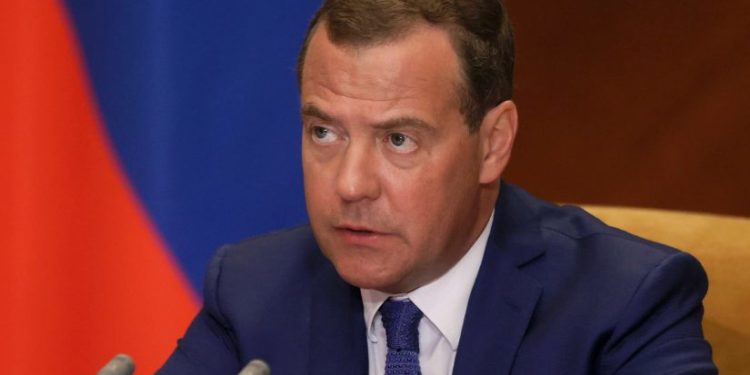 აშშ-ის მიზანია, შეზღუდოს რუსეთის ეკონომიკური განვითარება და პოლიტიკური გავლენა მსოფლიოში – მედვედევი￼