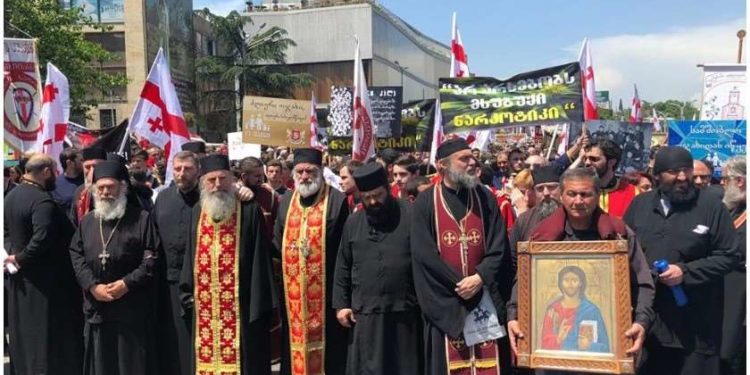 დღეს ოჯახის სიწმინდისა და სიმტკიცის დაცვის დღე აღინიშნება