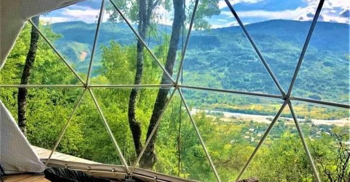 “ვაინ სფეის” – ბუნებასთან სიახლოვე, მშვიდი და ავთენტური გარემო რაჭაში