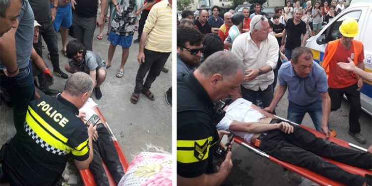 ბათუმში, მშენებლობიდან საგანი ჩამოვარდა და მოქალაქეს დაეცა – დაშავებული კლინიკაში გადაიყვანეს